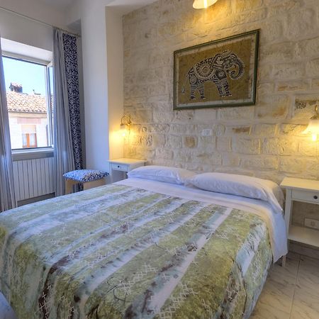 Camere Da Aldo In Centro سيرولو الغرفة الصورة