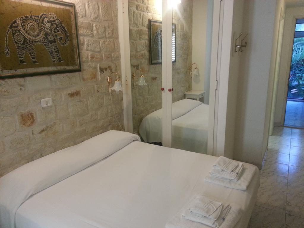 Camere Da Aldo In Centro سيرولو الغرفة الصورة